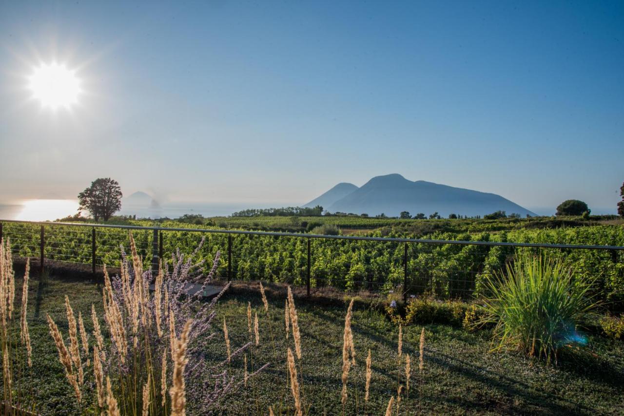 Castellaro Wine Resort Città di Lipari Esterno foto